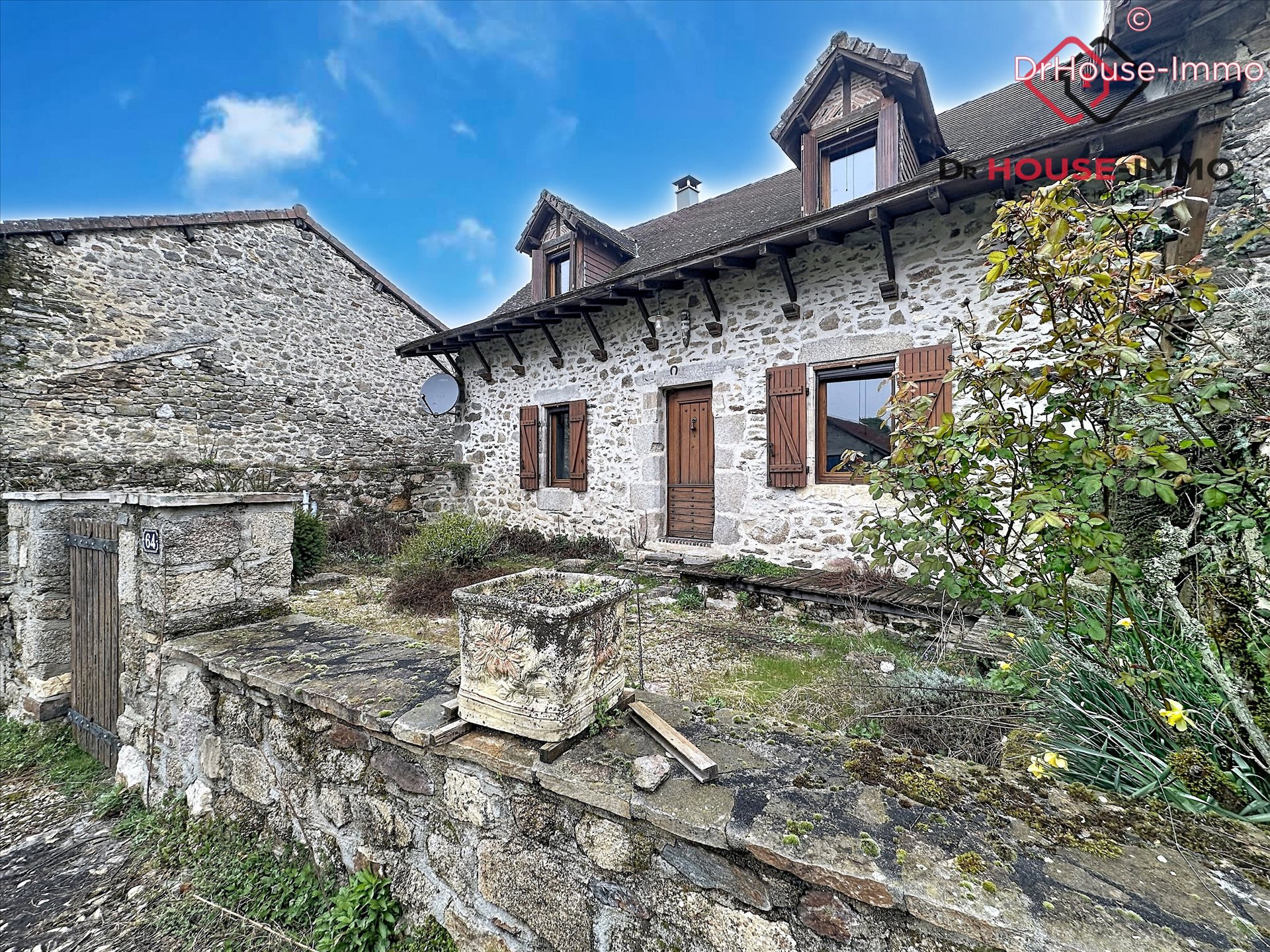 Maison à vendre, 231m², Saint-Saud-Lacoussière