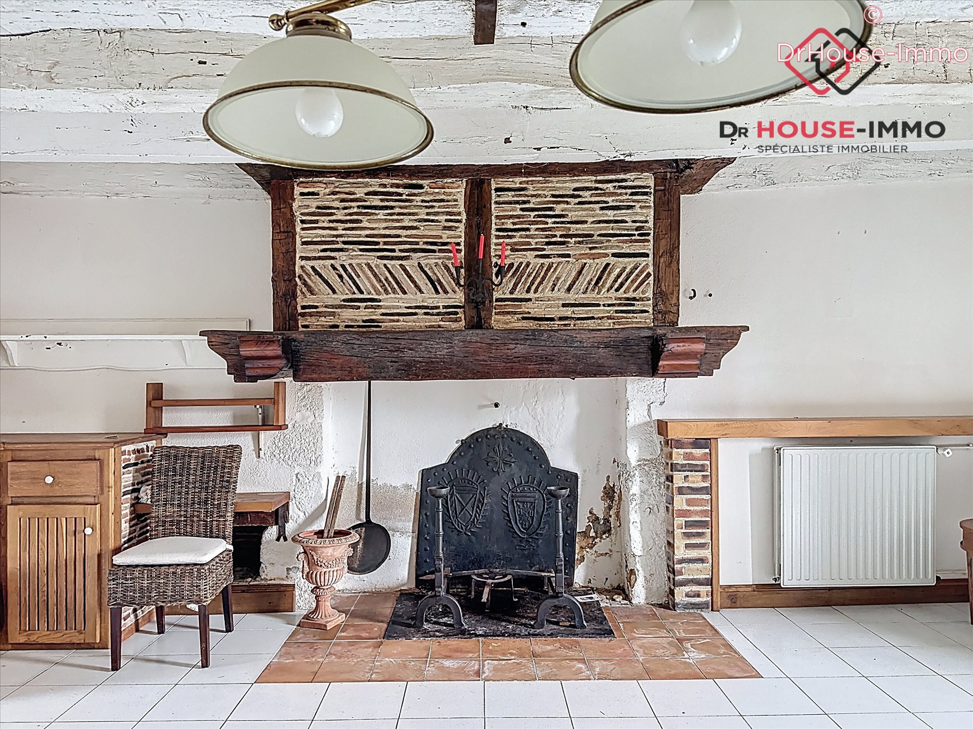 Maison à vendre, 231m², Saint-Saud-Lacoussière