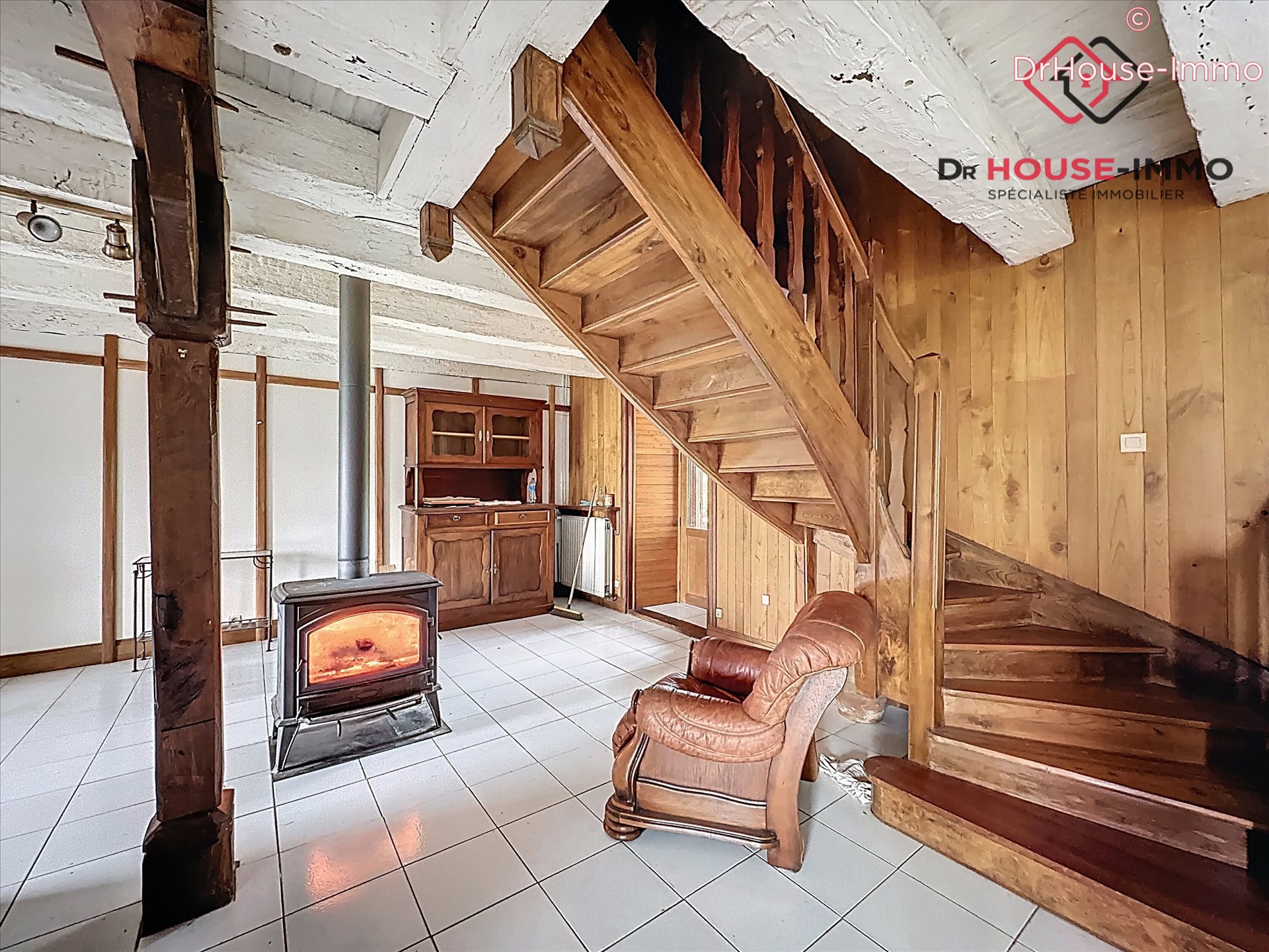 Maison à vendre, 231m², Saint-Saud-Lacoussière