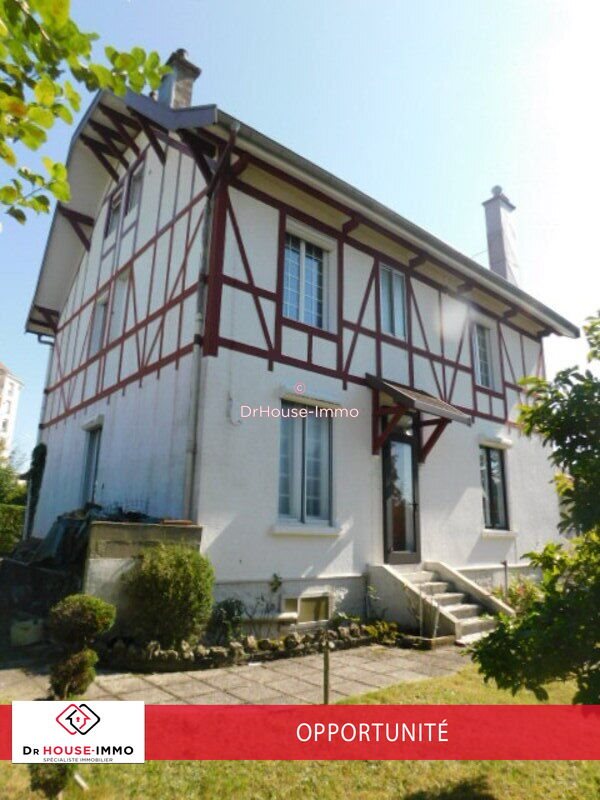 Maison à vendre, 173m², Vittel