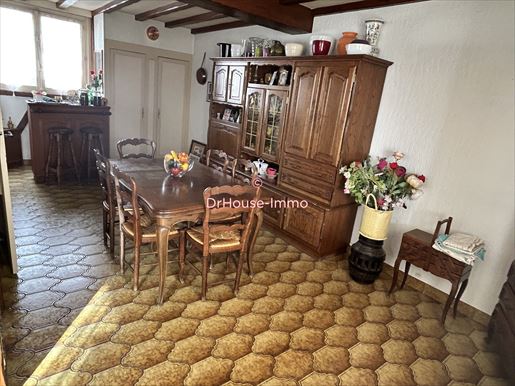 6 pièces 113 m² · à Limay · 113 m² · 234 500 €