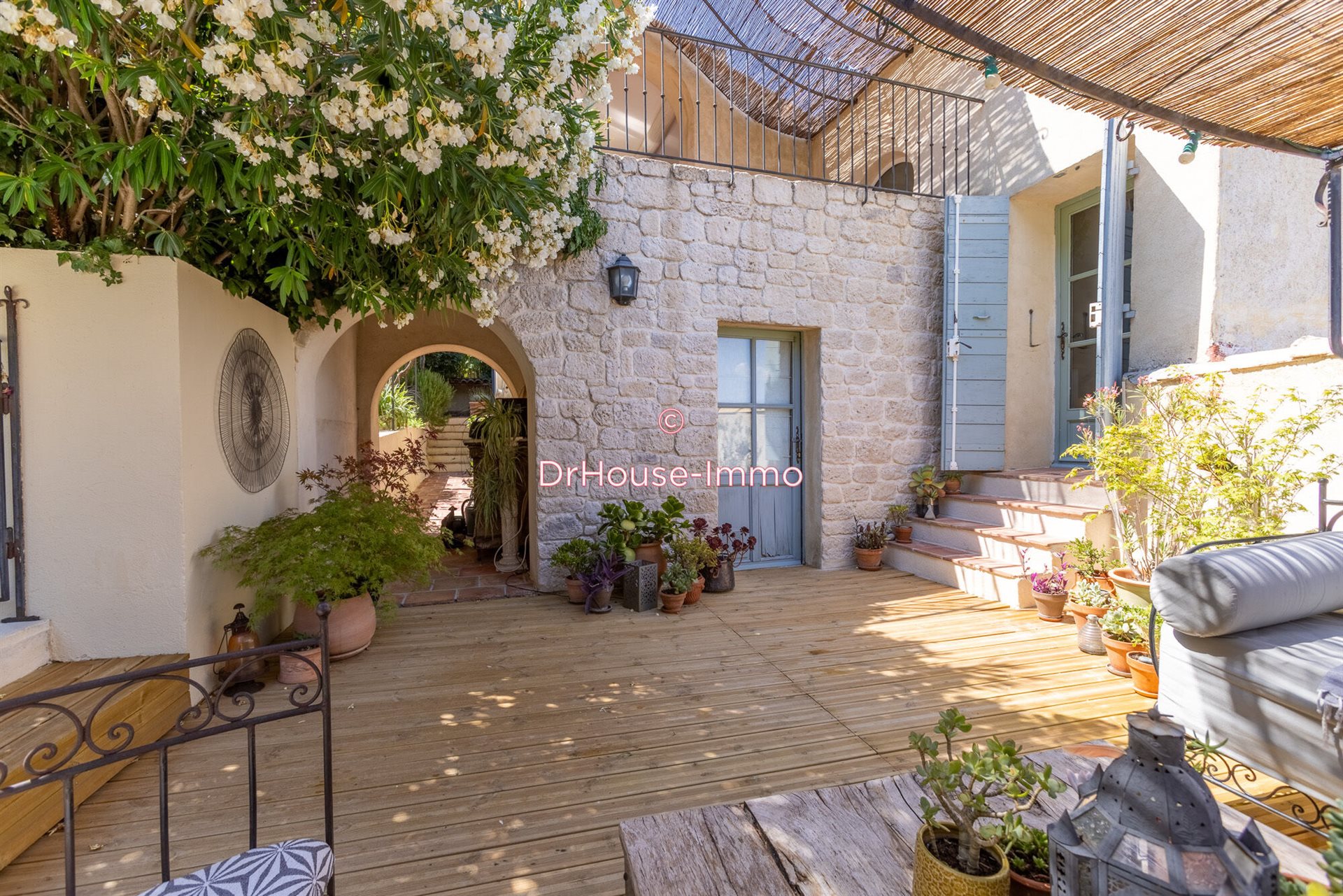 Maison à vendre, 286m², Ventabren