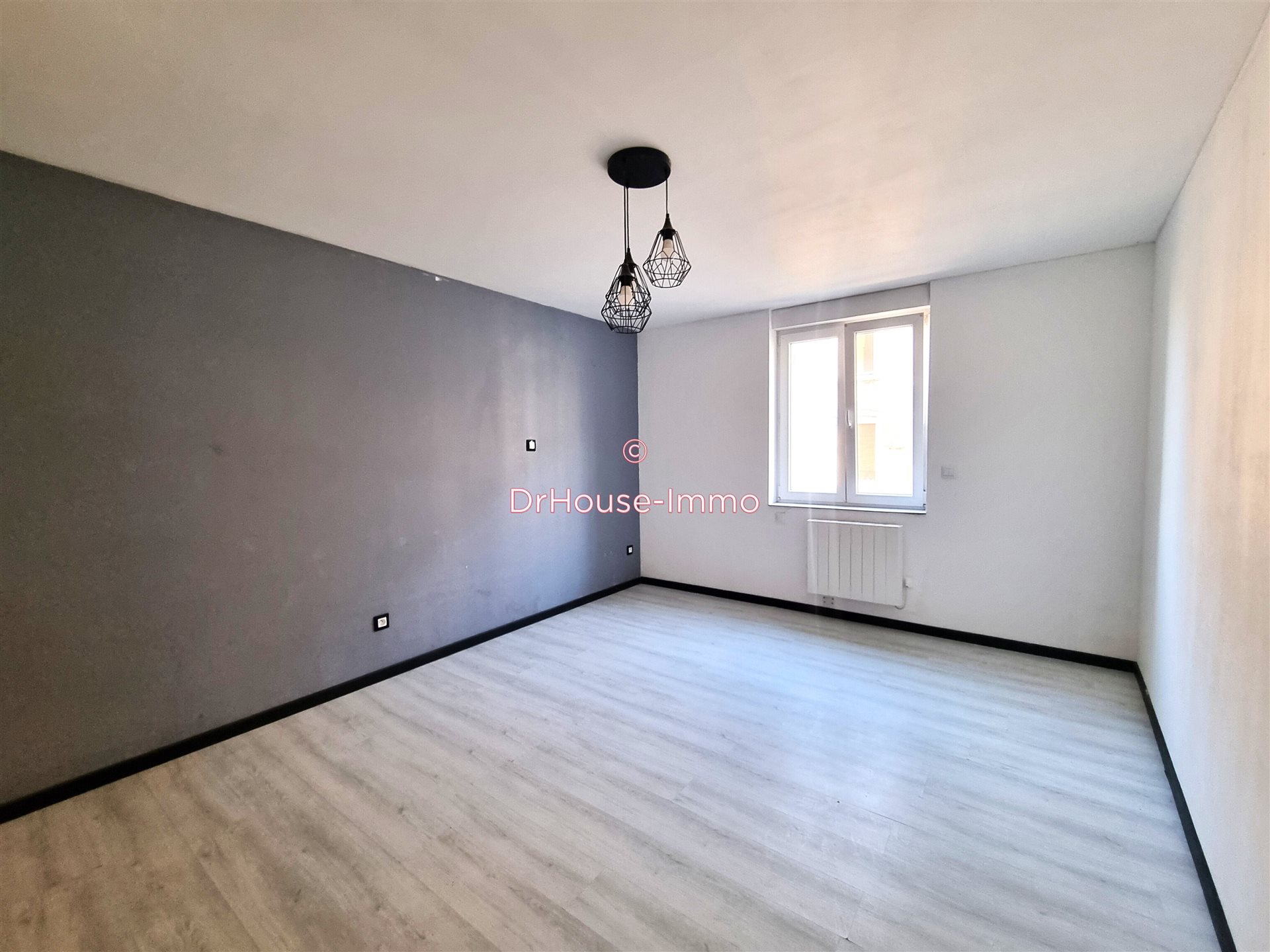 Appartement à vendre, 86m², Pont-Saint-Vincent