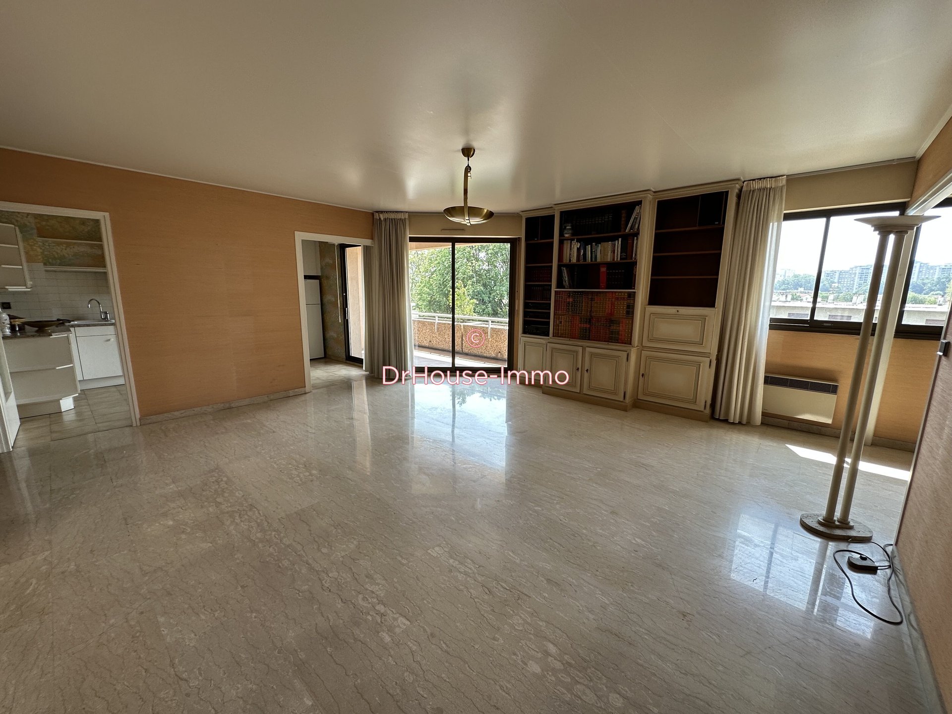Appartement – Grenoble, Hyper Centre, Secteur 2 - Vue 2