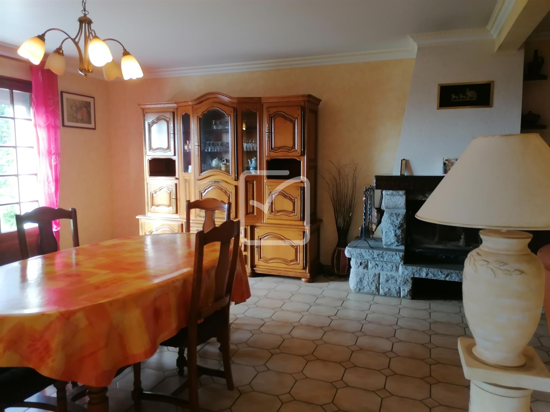 Maison à vendre, 125m², Caro