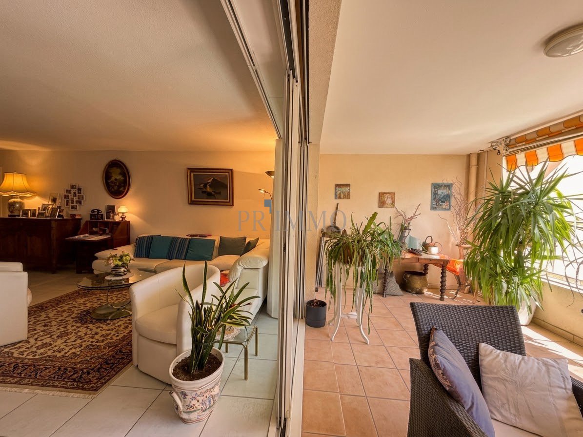 Appartement à vendre, 90m², Saint-Raphaël