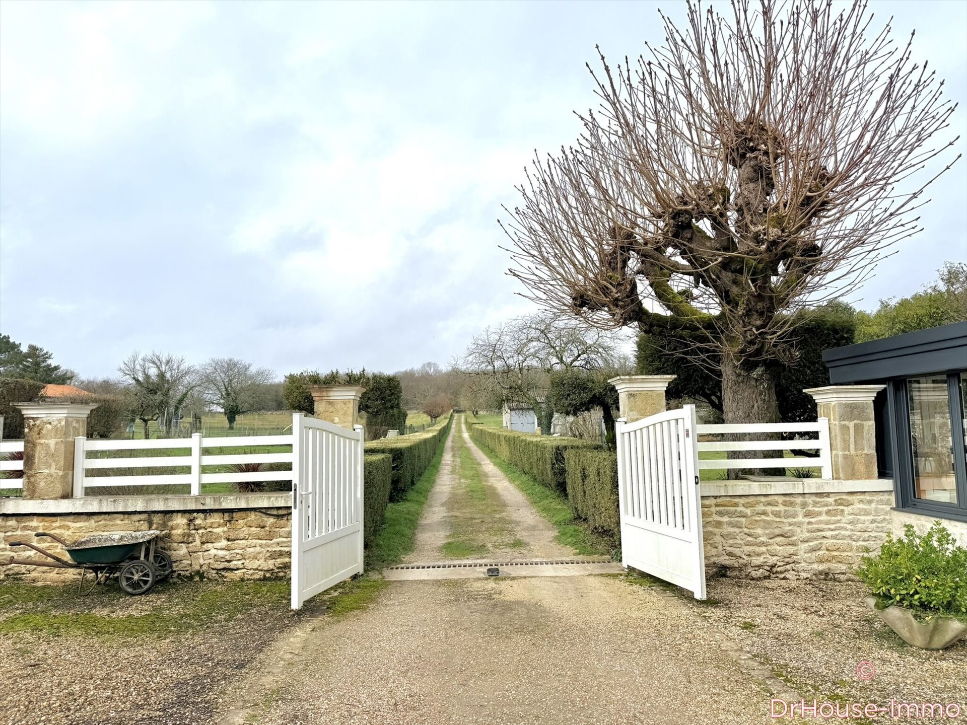 Maison à vendre, 170m², Ruffec