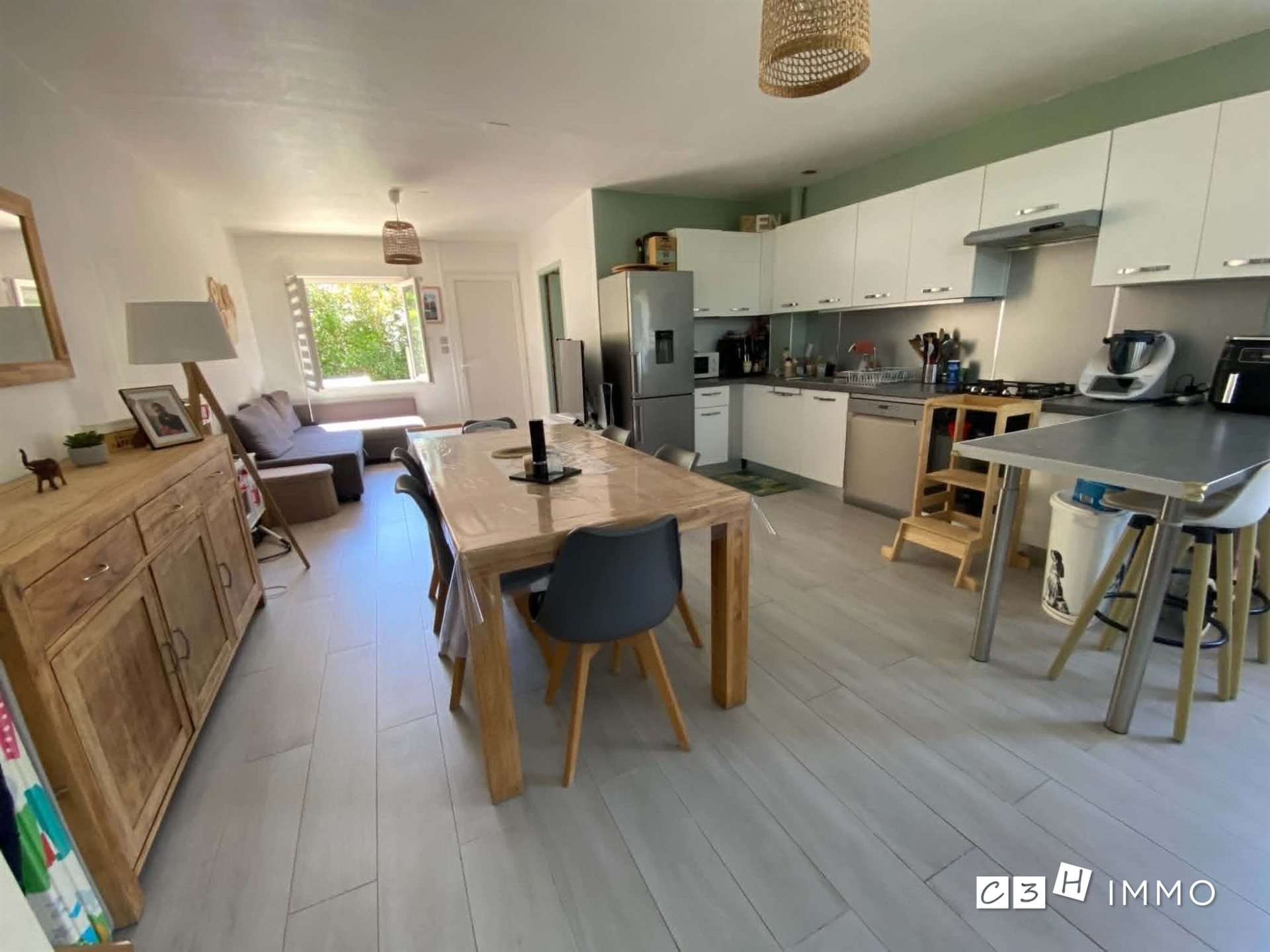 Maison à vendre, 81m², Bérat