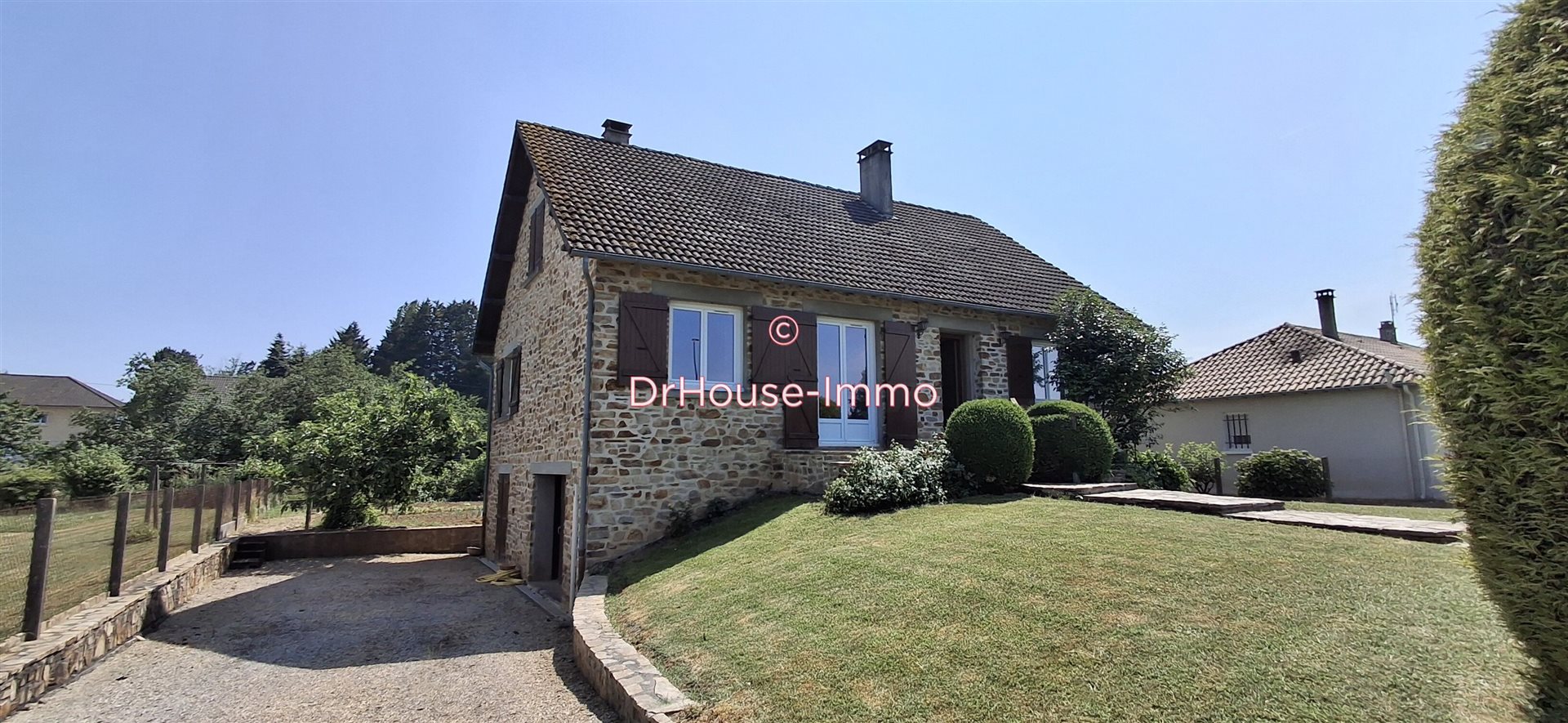 Maison à vendre, 107m², Lanouaille