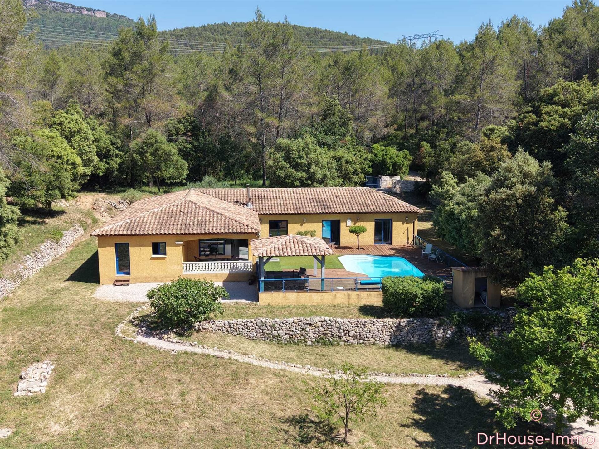 Maison à vendre, 178m², Besse-sur-Issole