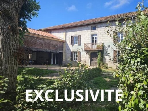Maison 14 pièces 410 m² · à Villeneuve-de-Rivière · 410 m² · 347 000 €