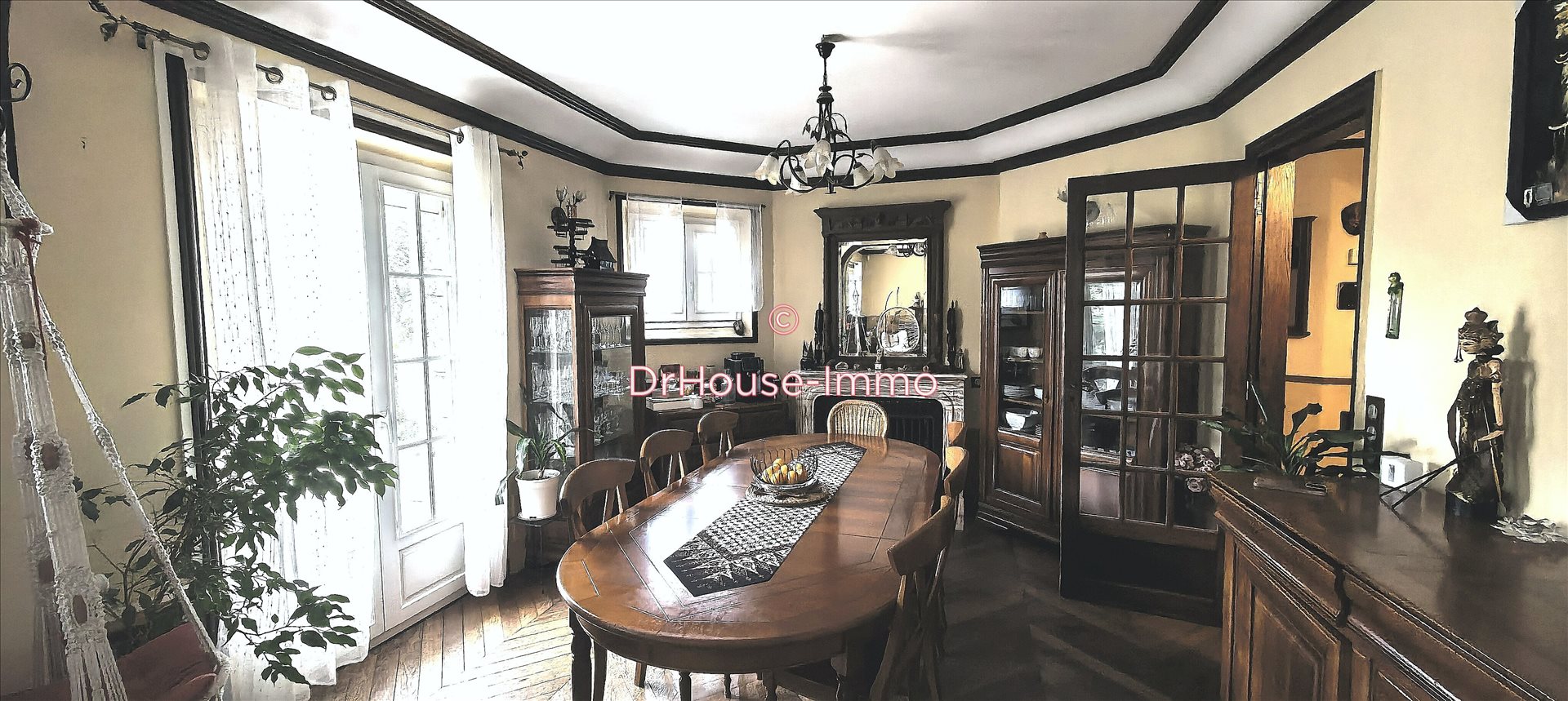 Maison à vendre, 270m², La Rochette