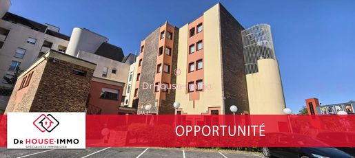 Maison 50 pièces 1700 m² · à Cachan · 1 700 m² · 6 695 000 €