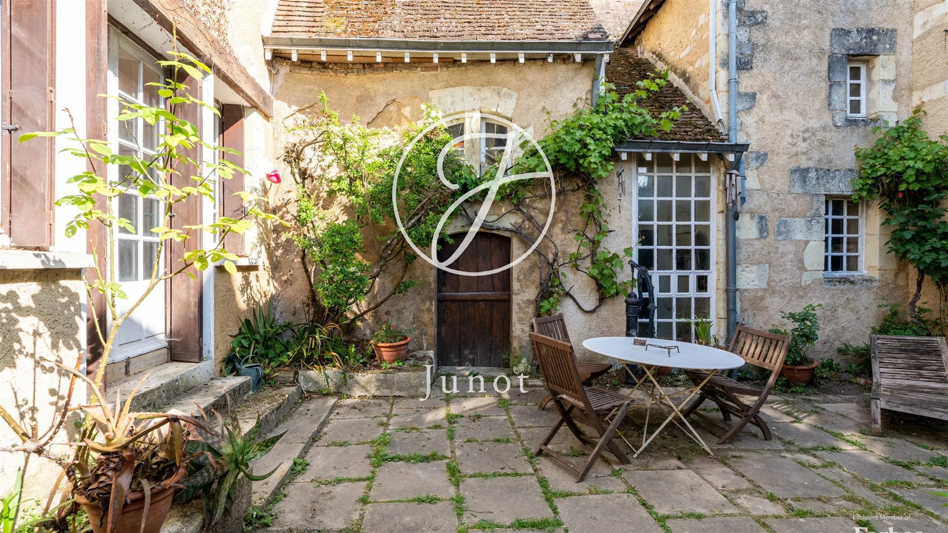 Maison à vendre, 255m², Trôo