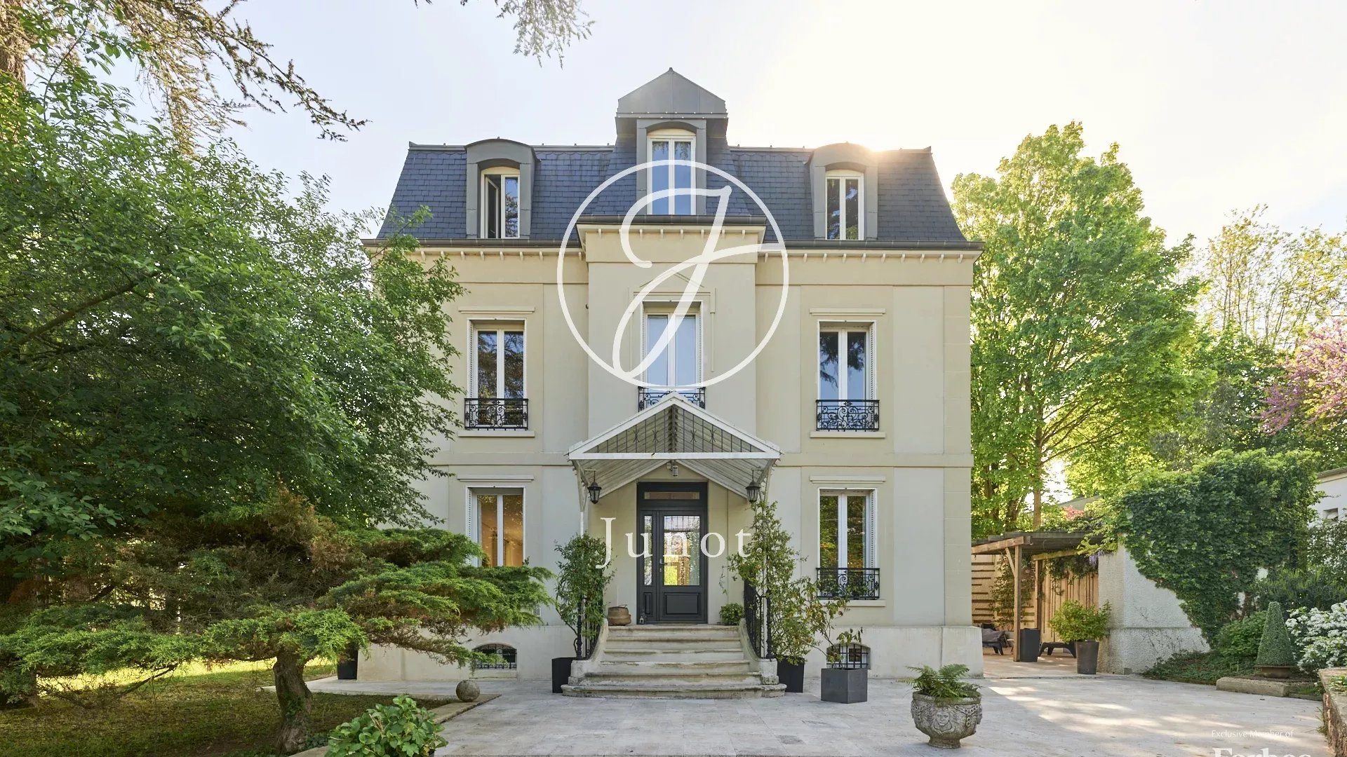 Maison à vendre, 325m², Montmorency