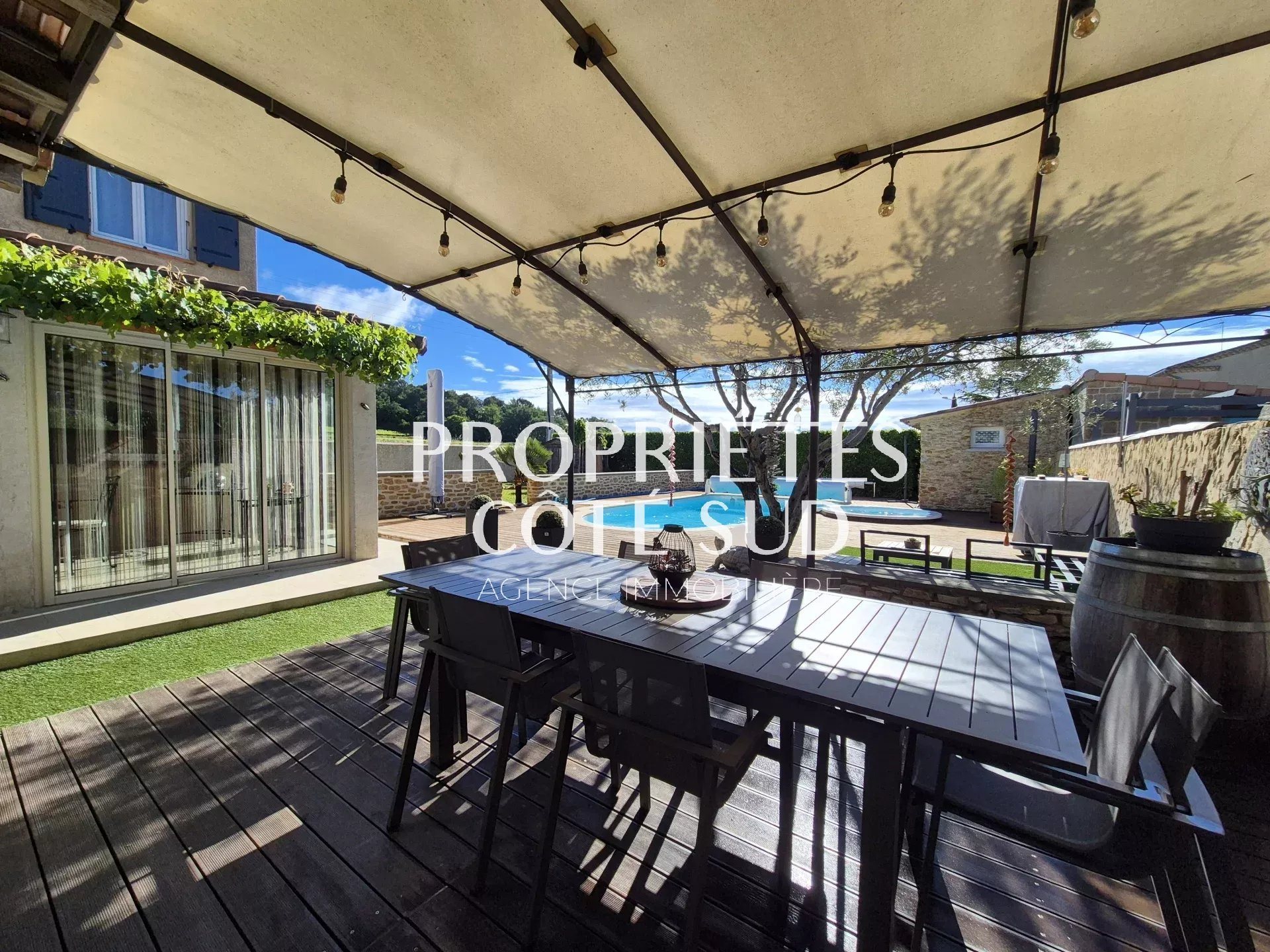 Maison à vendre, 130m², Laudun-l'Ardoise