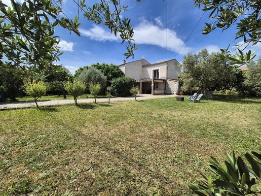 Maison 5 pièces 156 m² · à Saint-Victor-la-Coste · 156 m² · 349 000 €