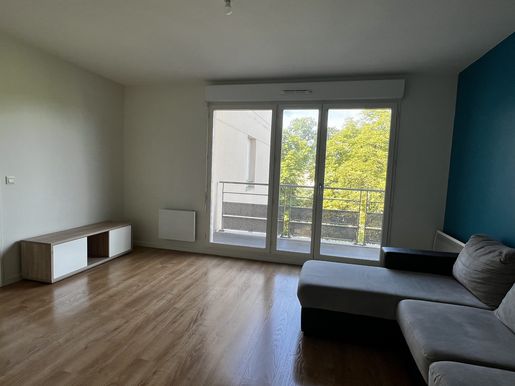 Appartement 2 pièces 41 m² · à Méry-sur-Oise · 41 m² · 169 000 €