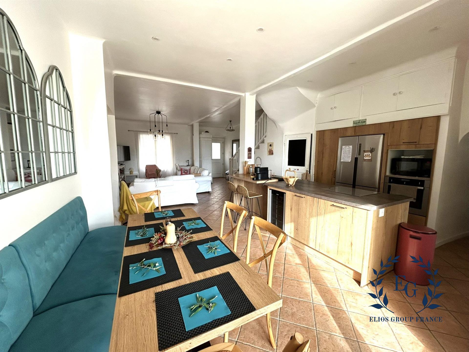 Maison à vendre, 174m², Pourrières