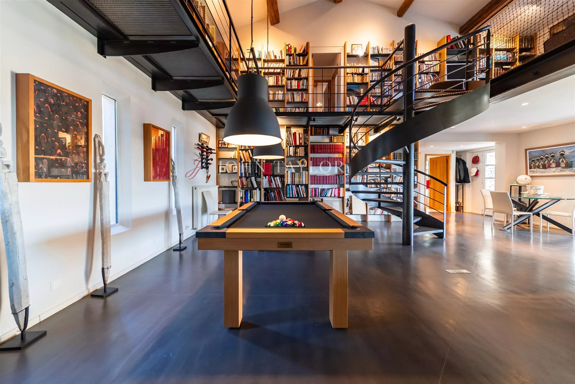 Maison à vendre, 317m², Gordes
