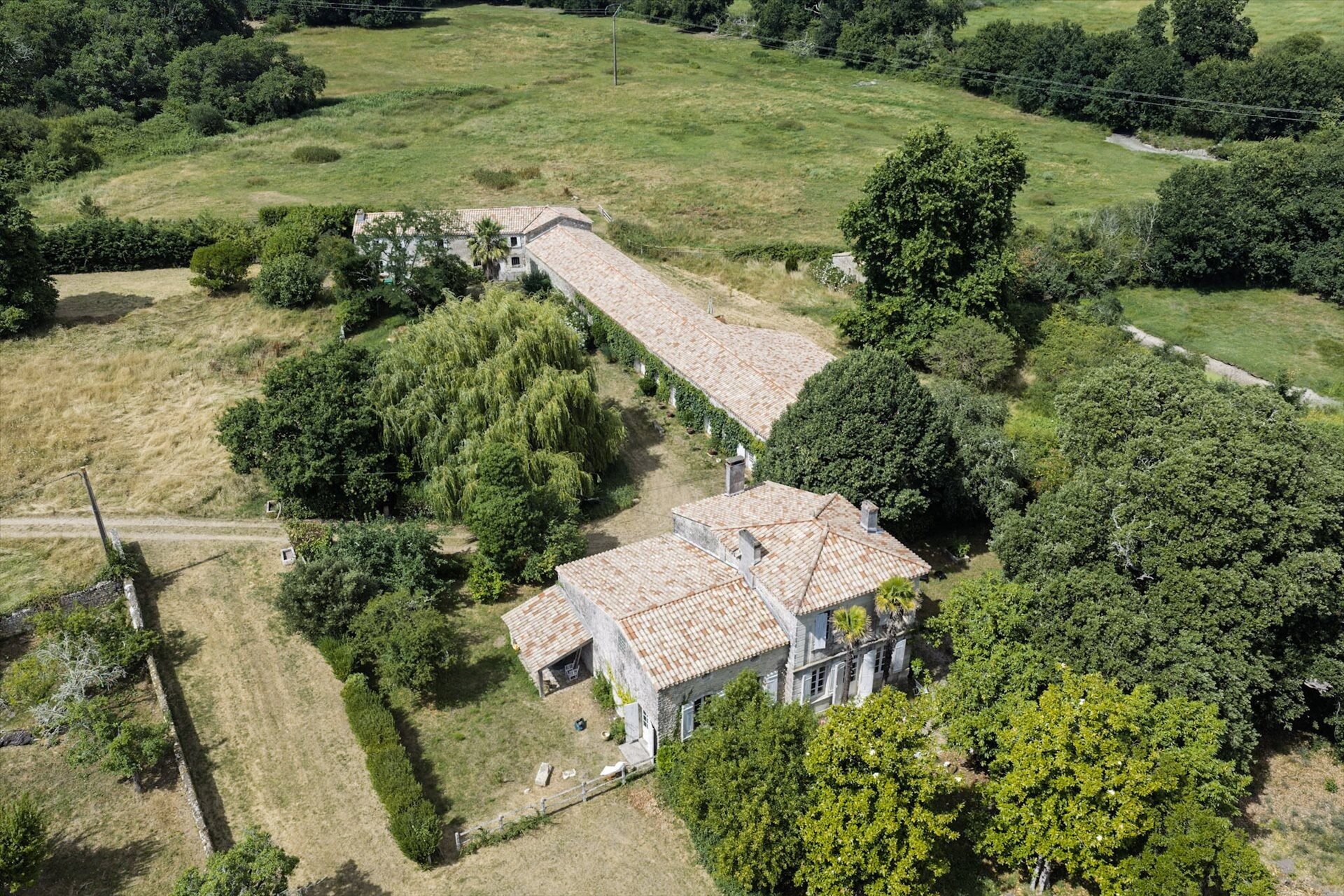 Maison à vendre, 800m², Saint-Vivien-de-Médoc