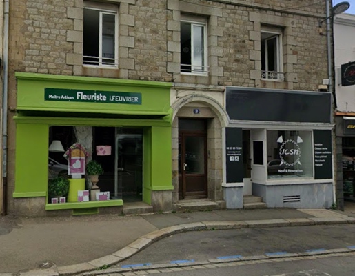 Local commercial 70 m² · à Fougères · 70 m² · 106 000 €