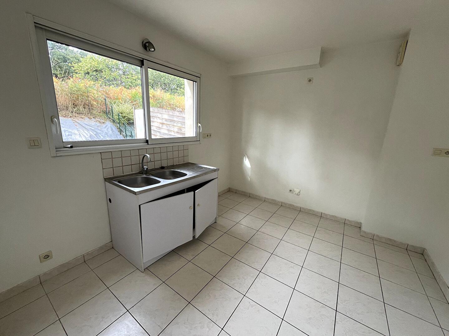 Maison à vendre, 106m², Lécousse