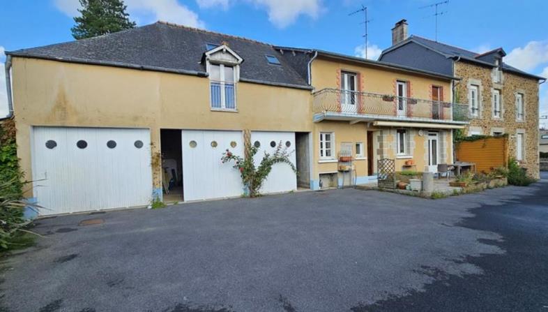 Maison à vendre, 255m², Fougères