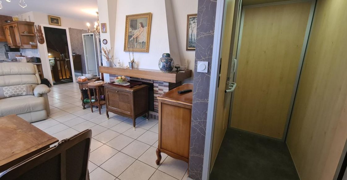 Maison à vendre, 106m², Lécousse