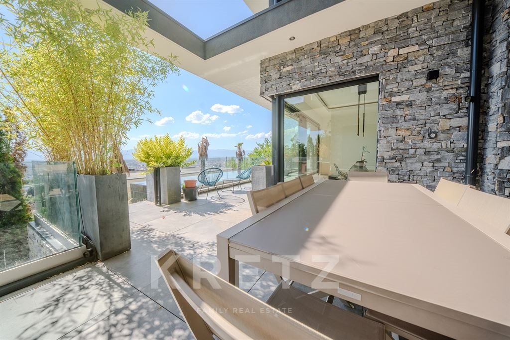 Maison à vendre, 370m², Vétraz-Monthoux