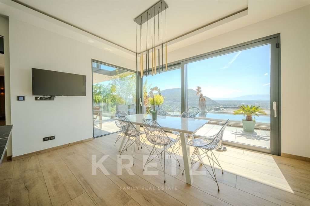 Maison – Vétraz-Monthoux, Livron - Plus
