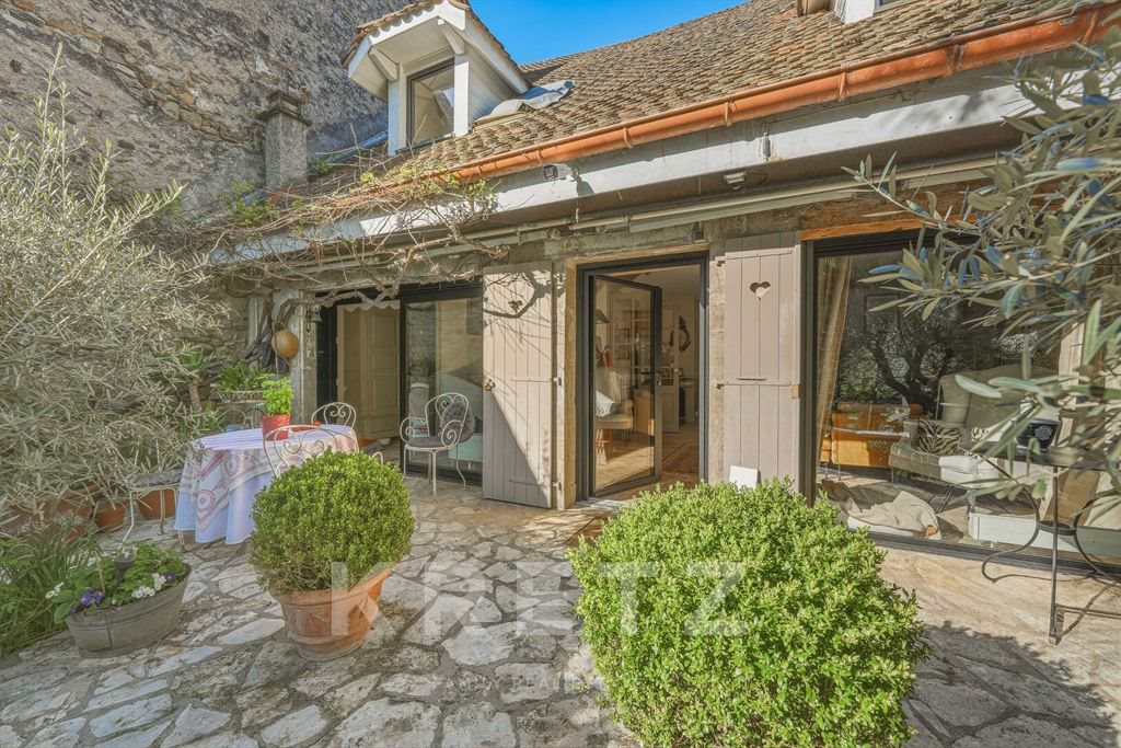 Maison à vendre, 520m², Veigy-Foncenex
