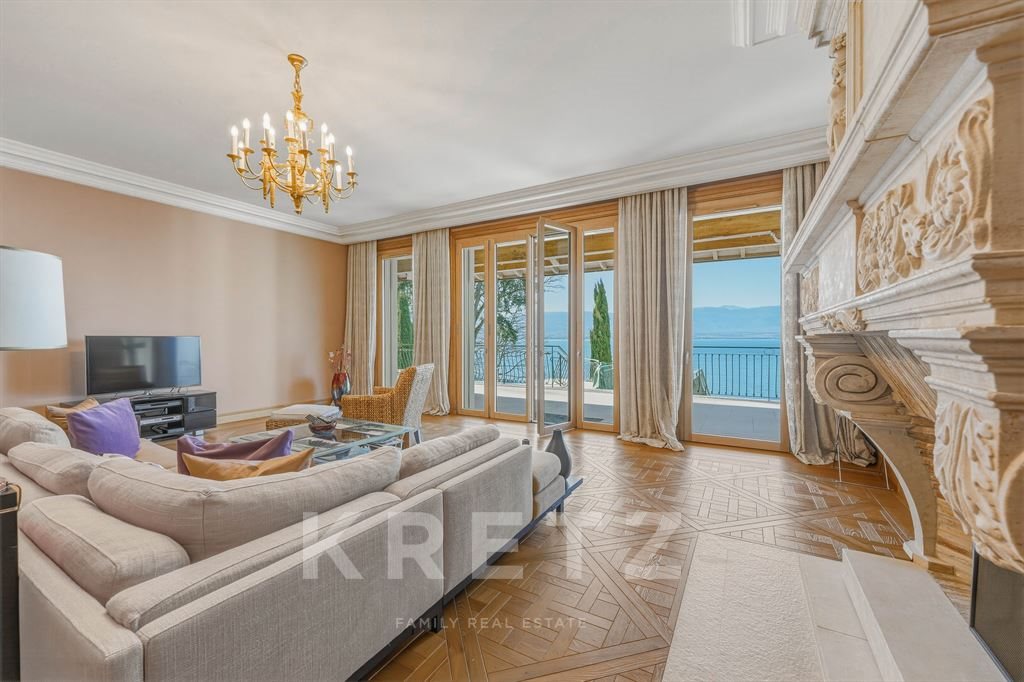 Maison à vendre, 1361m², Chens-sur-Léman