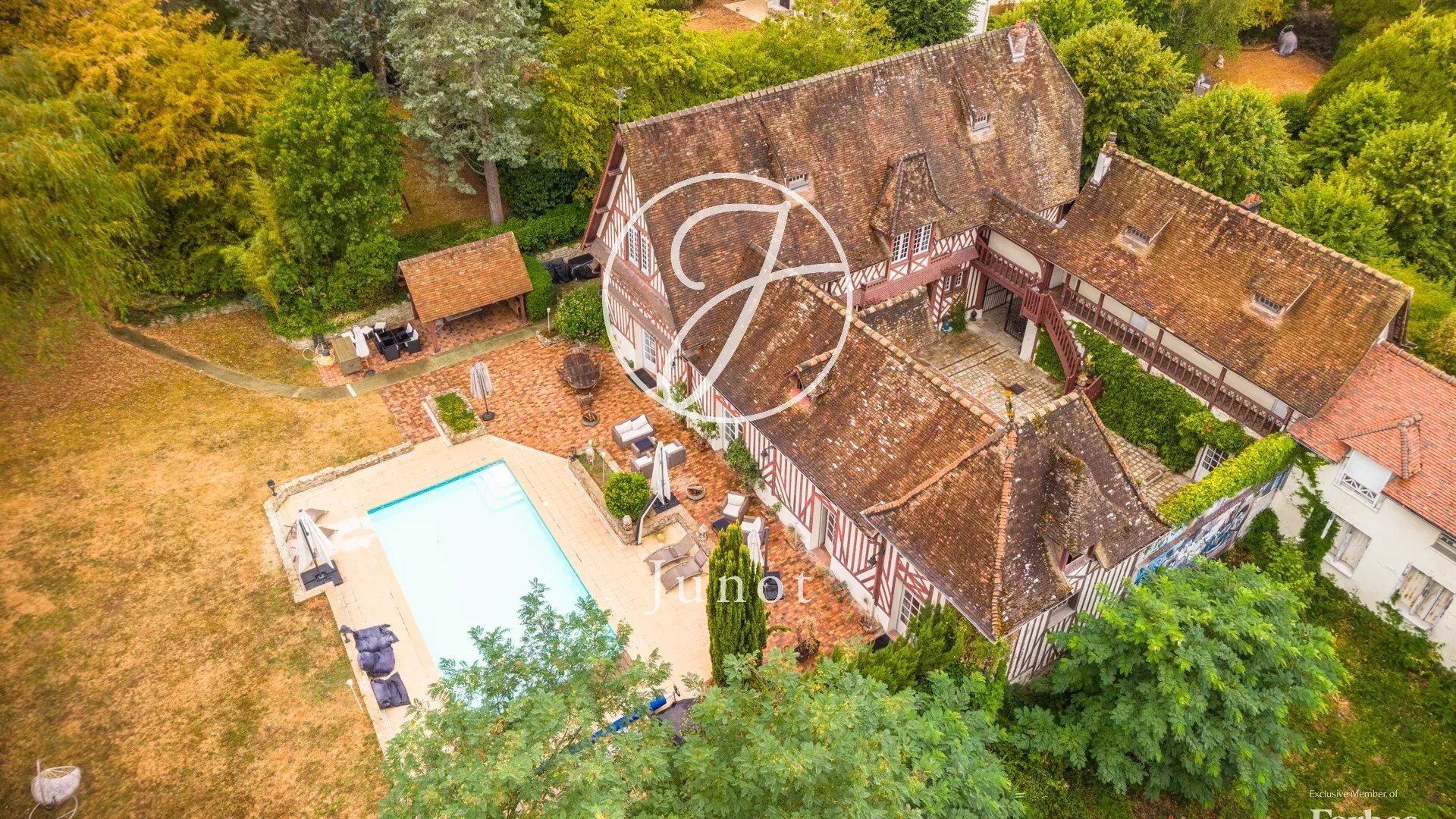 Maison à vendre, 443m², Etiolles