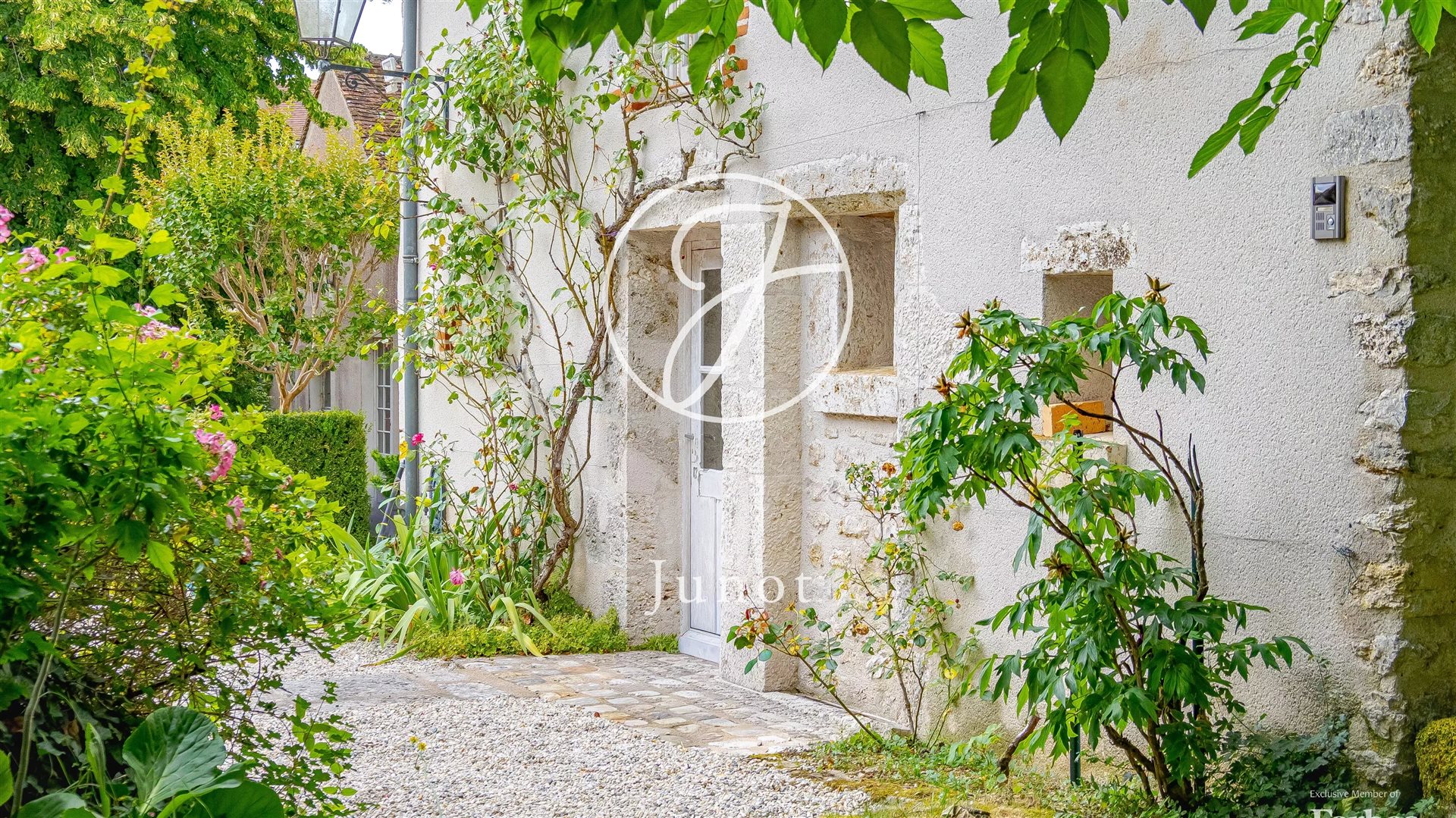 Maison à vendre, 340m², Saint-Denis-sur-Loire