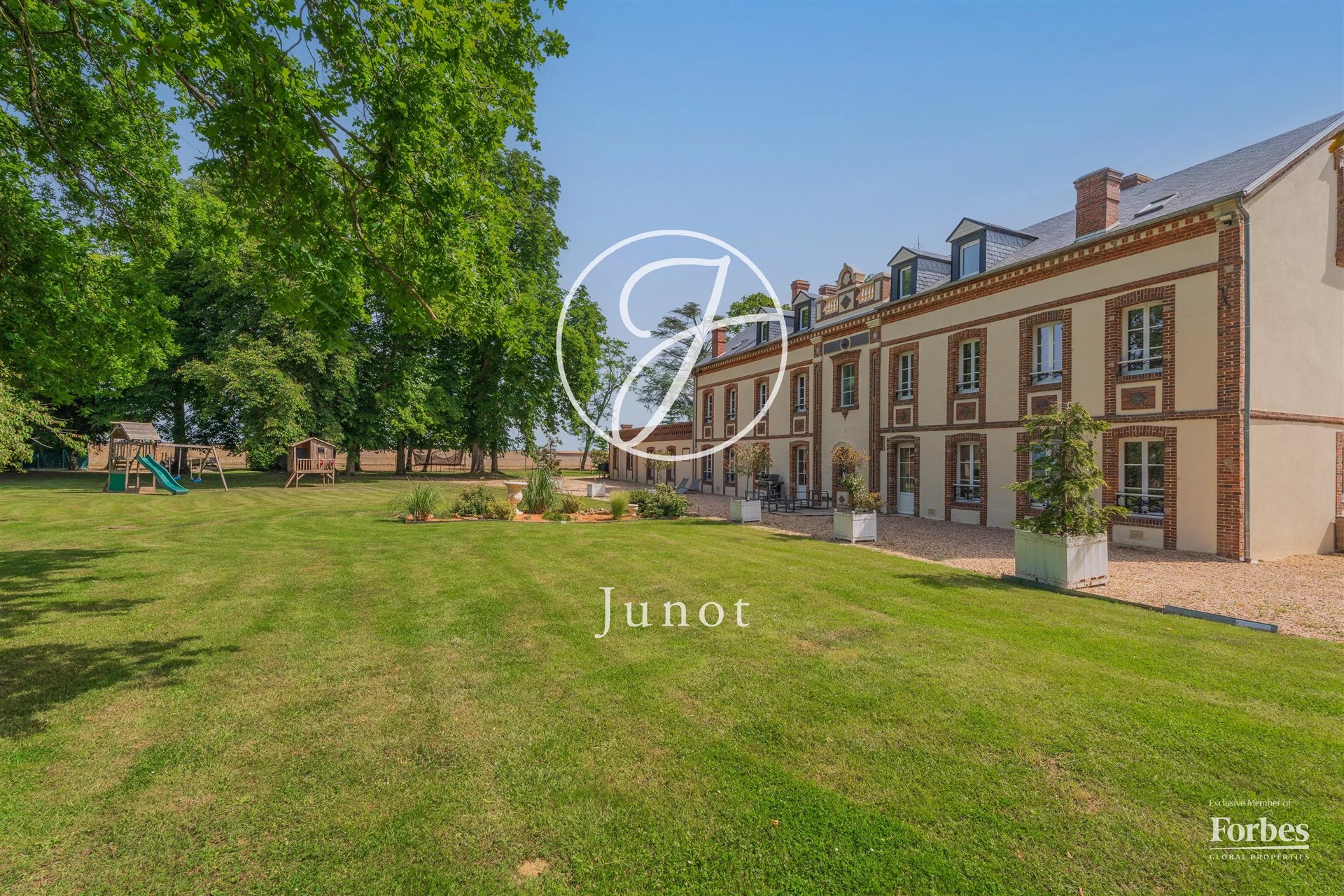 Maison à vendre, 400m², Verneuil d'Avre et d'Iton