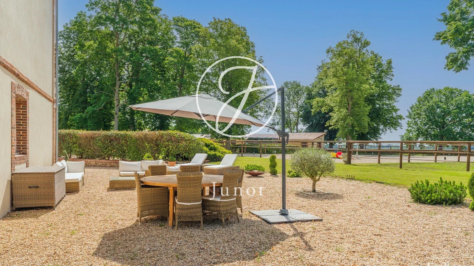 Maison à vendre, 400m², Verneuil d'Avre et d'Iton