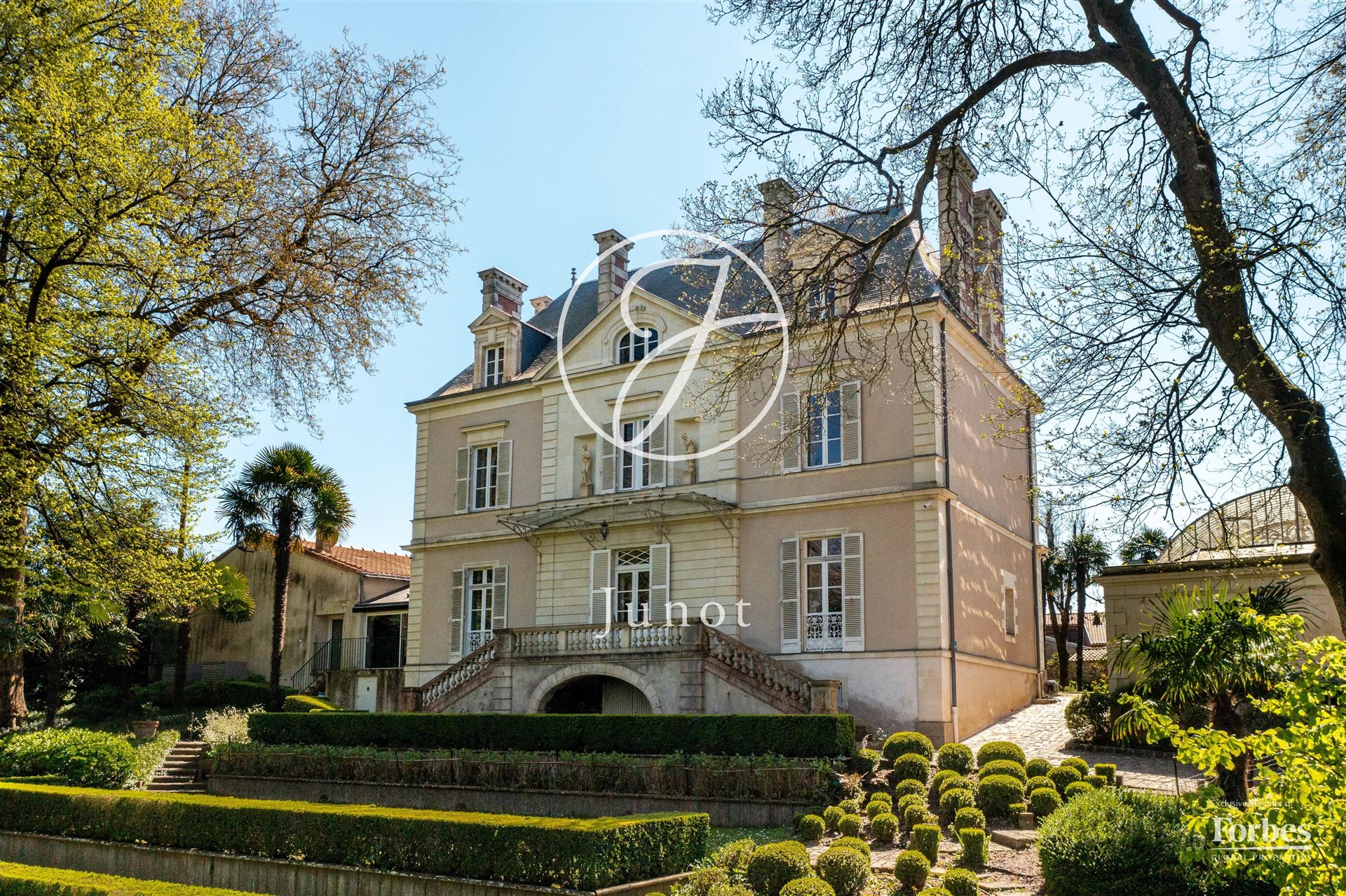 Maison à vendre, 374m², Nantes