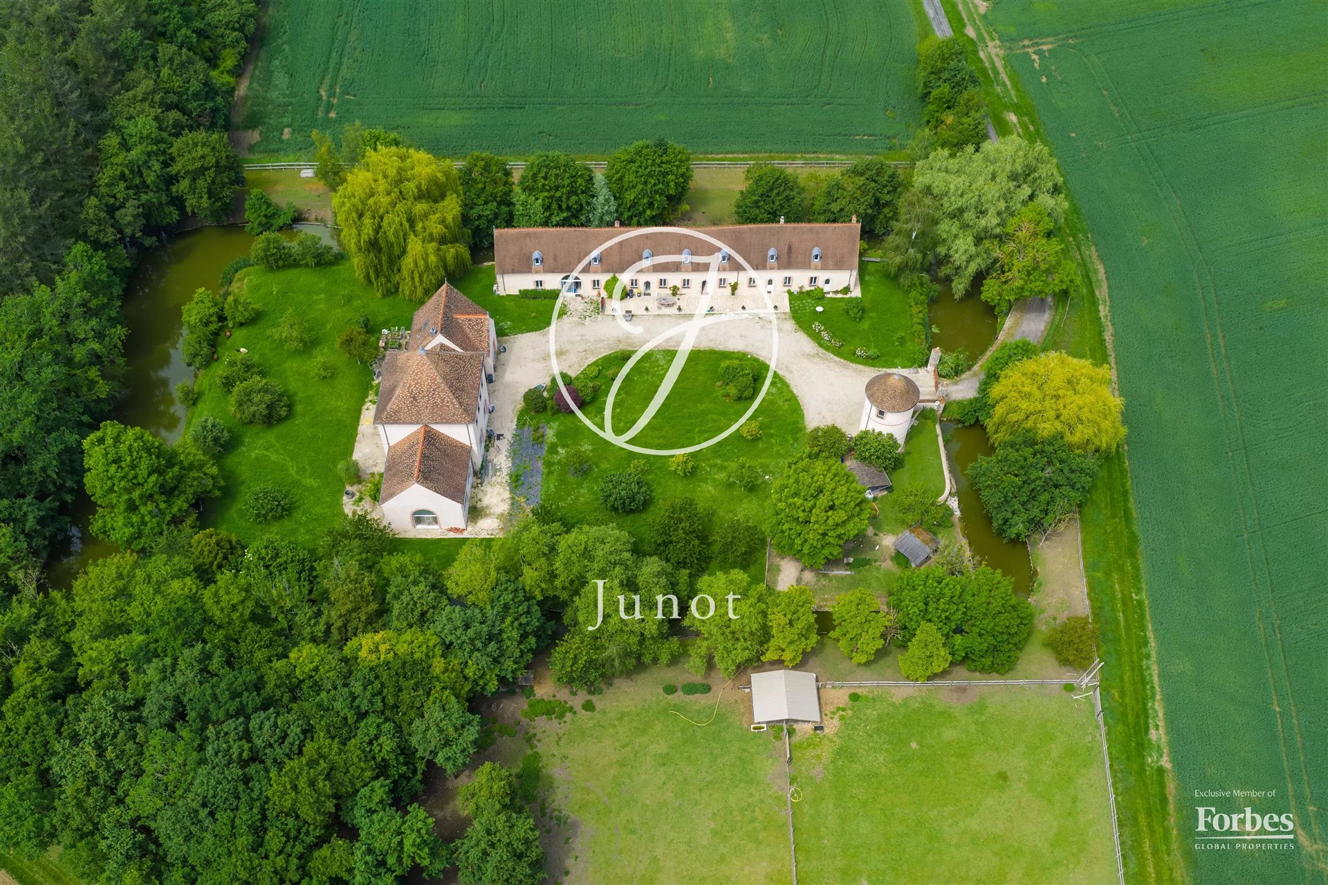 Maison à vendre, 350m², Beaune-la-Rolande