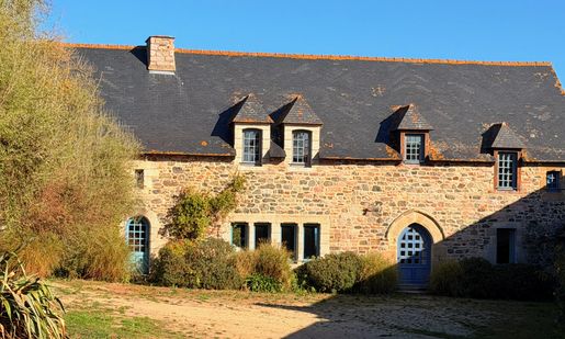 Maison 26 pièces 500 m² · à Plurien · 500 m² · 1 680 000 €