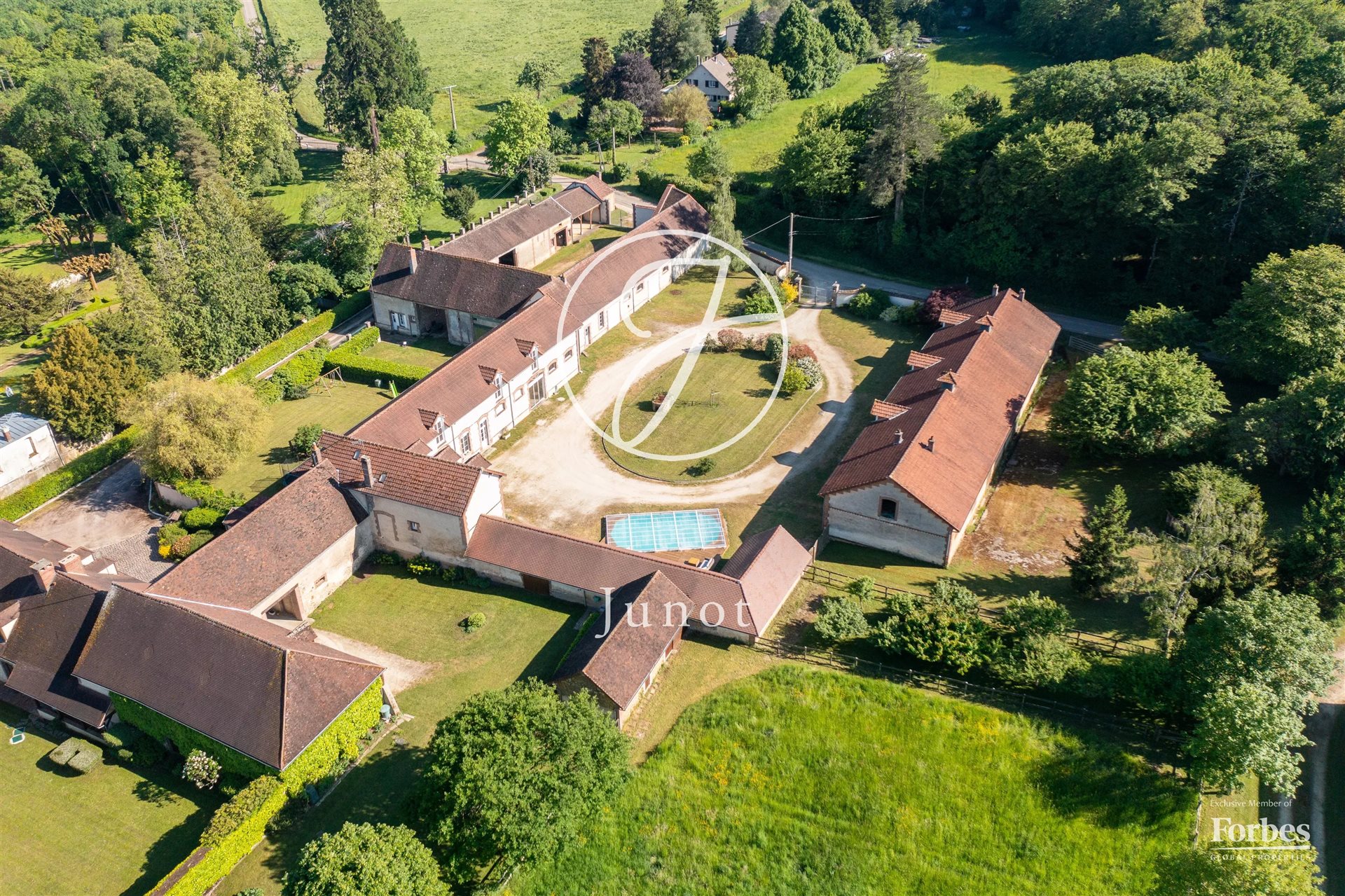Maison à vendre, 594m², Le Val d'Ocre