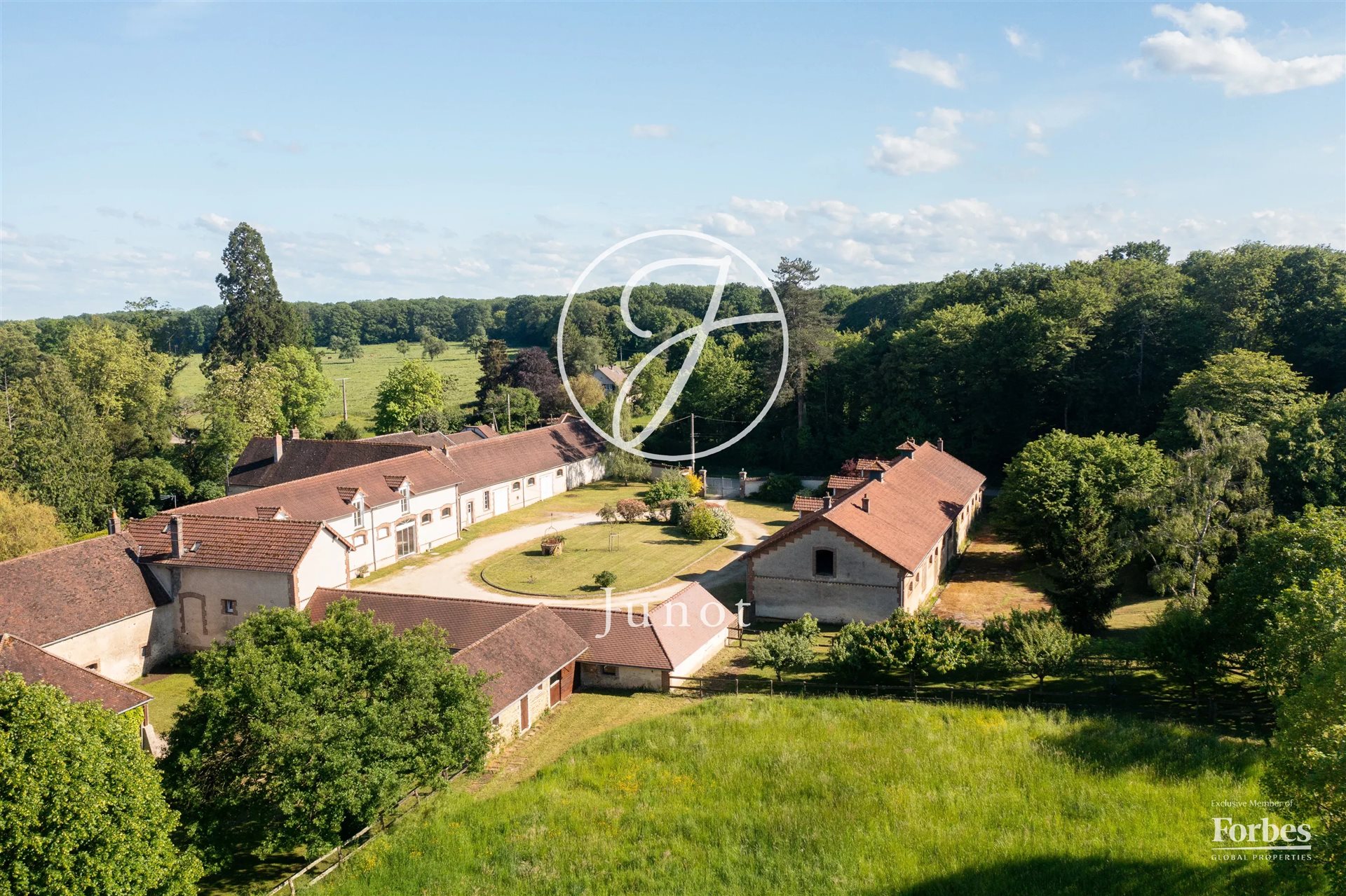 Maison à vendre, 594m², Le Val d'Ocre