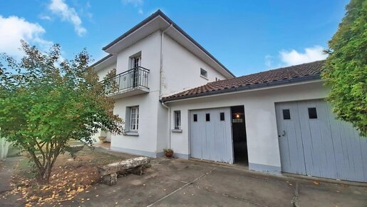 Maison 7 pièces 140 m² · à Sainte-Foy-la-Grande · 140 m² · 169 500 €