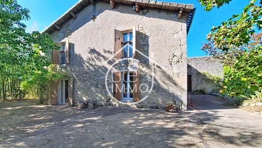 Maison 4 pièces 161 m² · à Vélines · 161 m² · 202 200 €