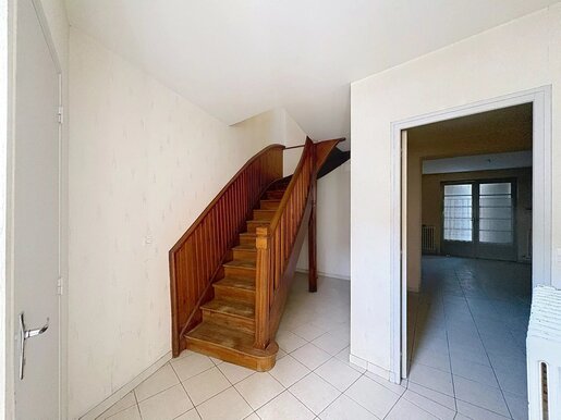 Maison 4 pièces 92 m² · à Sainte-Foy-la-Grande · 92 m² · 90 000 €