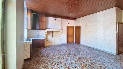 Maison 9 pièces 257 m² · au Fleix · 257 m² · 119 000 €