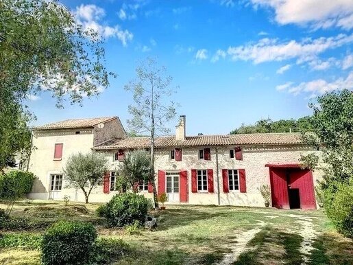 Maison 6 pièces 174 m² · à Saint-Antoine-de-Breuilh · 174 m² · 315 000 €