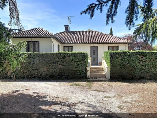 Maison 4 pièces 121 m² · à Port-Sainte-Foy-Et-Ponchapt · 121 m² · 140 000 €