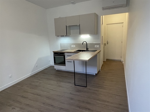 Appartement 23 m² · à Oullins · 23 m² · 140 000 €