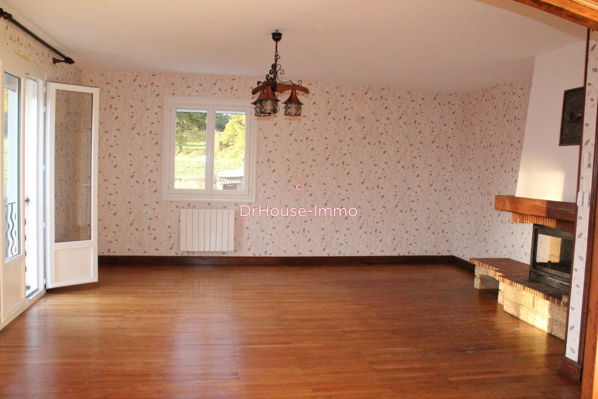 Maison à vendre, 130m², Chabanais